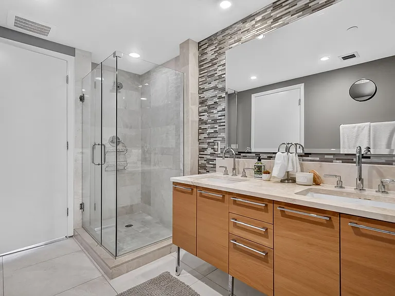17001 Collins Ave #3402 — Photo 30