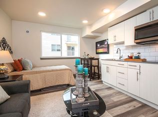 1141 N 91st St #303, Seattle, WA 98103