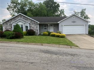 1903 Grant St, Aliquippa, PA