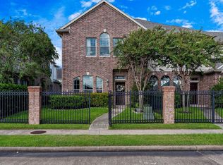 2743 Misty Heath Ln, Houston, TX 77082