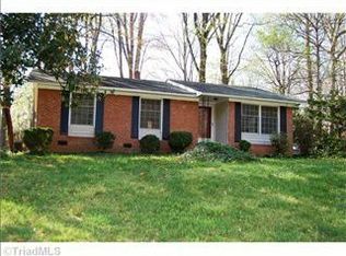 2711 Asbury Ter, Greensboro, NC 27408