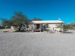 7905 N Prorodeo Rd, Tucson, AZ 85743