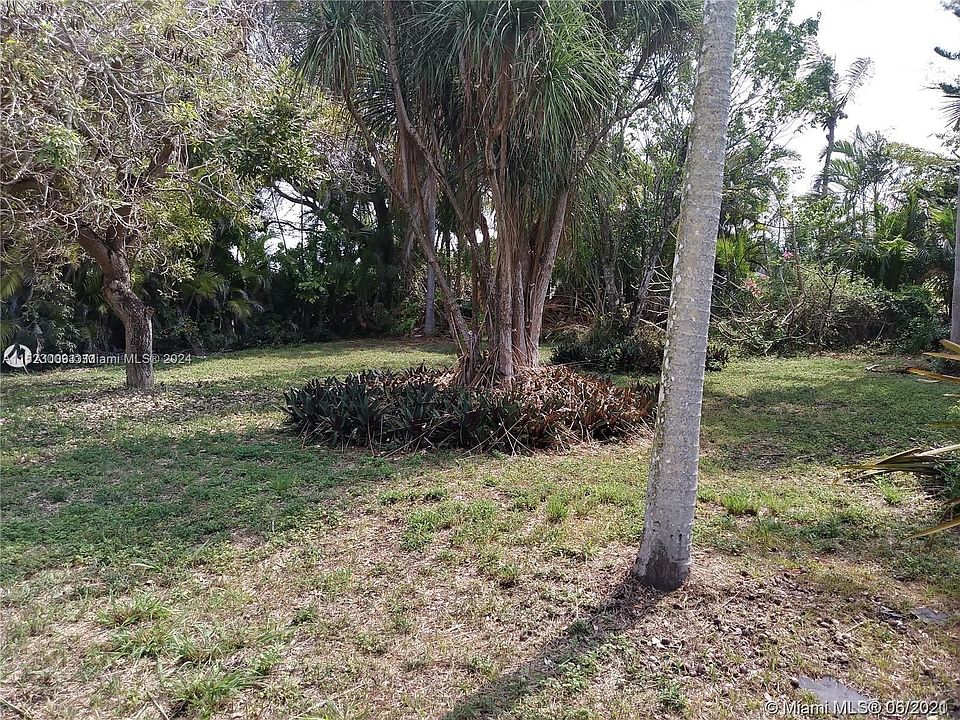 2nd image of 13900 SW 248th St