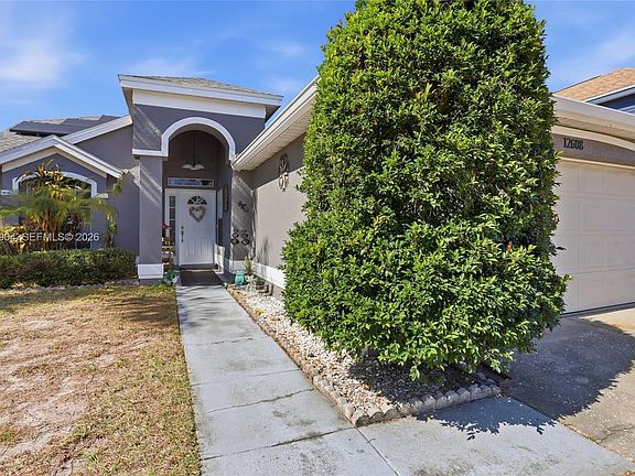 3rd image of 12608 Crayford Ave