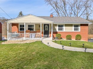 141 Donmor Dr, Pittsburgh, PA