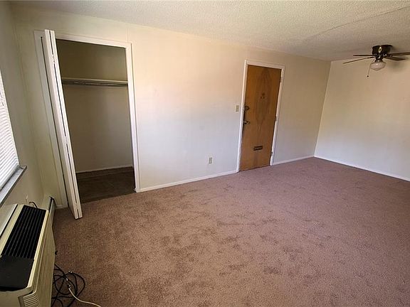 3rd image of 21990 River Oaks Dr #26