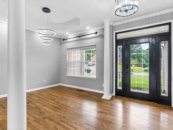 5th image of 9798 Berry Meadow Way
