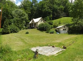 443 Sally Cove Creek Rd, Hampton, TN 37658