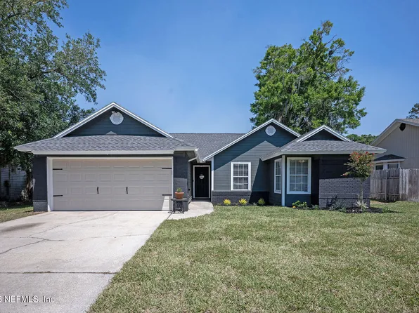 7443 AMANDAS CROSSING Drive N, Jacksonville, FL 32244