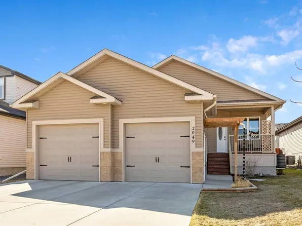 2049 E High Country Rise NW, High River, AB T1V 0C9