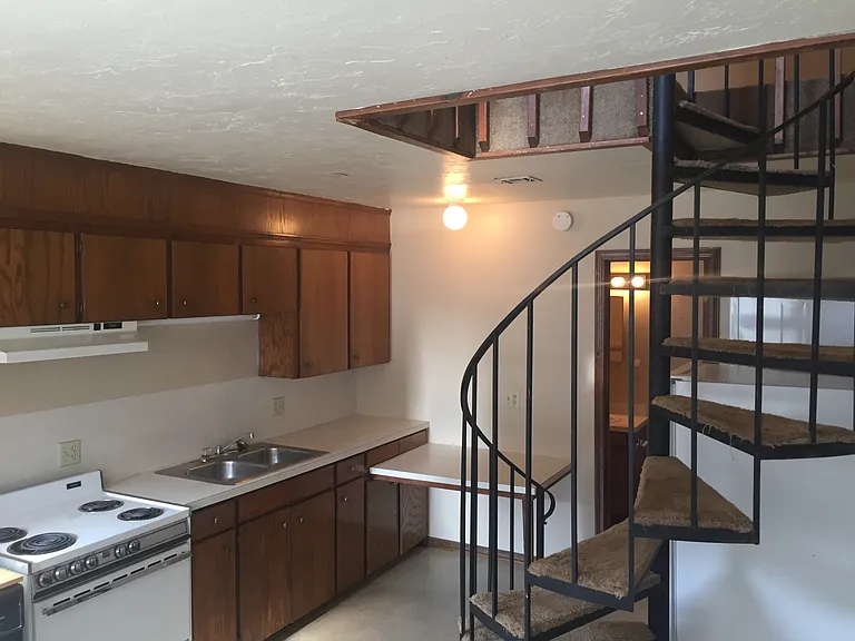 805 N Duncan St #A — Photo 12