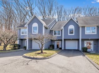 21 Meadow Lake Dr #21, Shelton, CT 06484