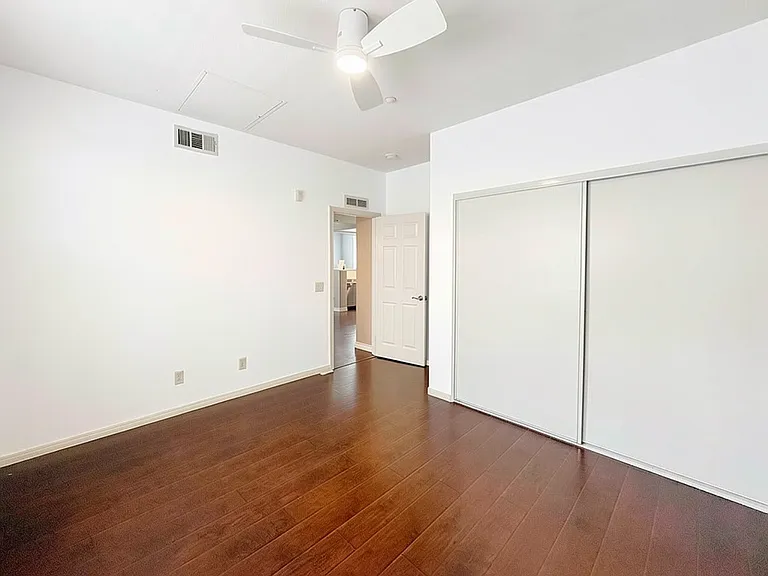 722 Castaway Cv — Photo 9