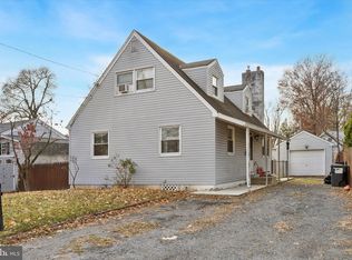 820 Keystone St, Croydon, PA 19021