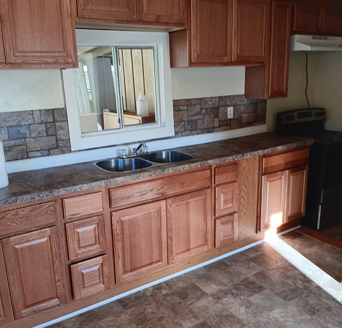 2 bed, 1000 sqft, $1,200 — Photo 4