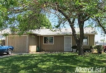 1st image of 74 Midway Ave