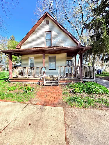 2314 Airline Ave Photo 1