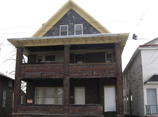 347 E 11th St, Erie, PA 16503