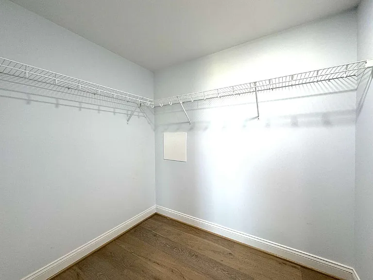 1111 Oronoco St #429 — Photo 25