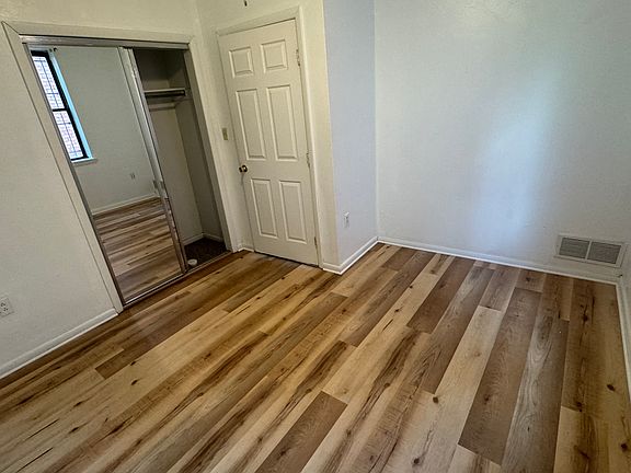 5th image of 1501 Colwell St APT 3