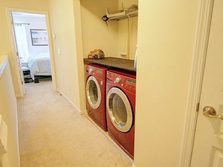 100 Stratford Lakes Dr #110 — Photo 11