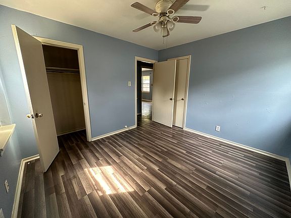 4th image of 2735 Parkridge St