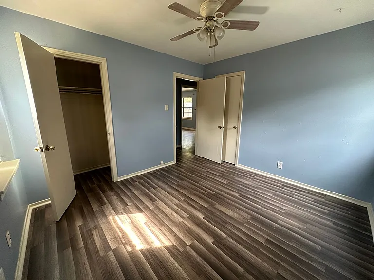 2735 Parkridge St — Photo 4