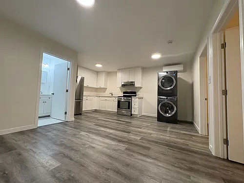 723 W F St #723 Photo 1