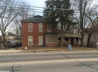 70372 N Main St, Richmond, MI 48062