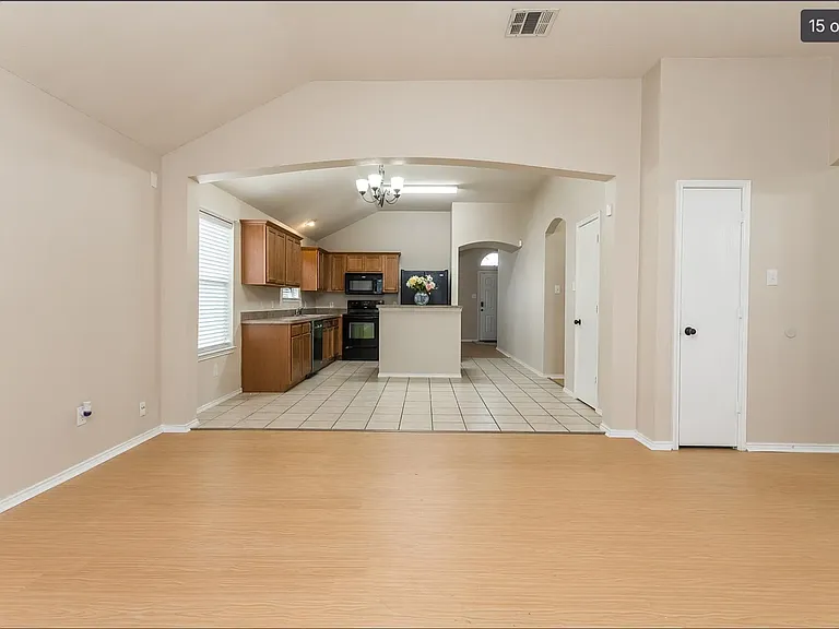 6440 Stone Lake Dr — Photo 8