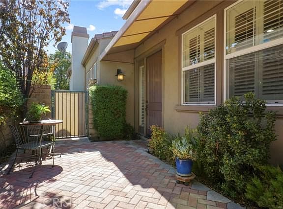 3rd image of 23729 Aspen Meadow Ct