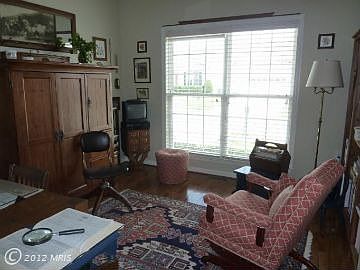 5th image of 16 Covington Dr