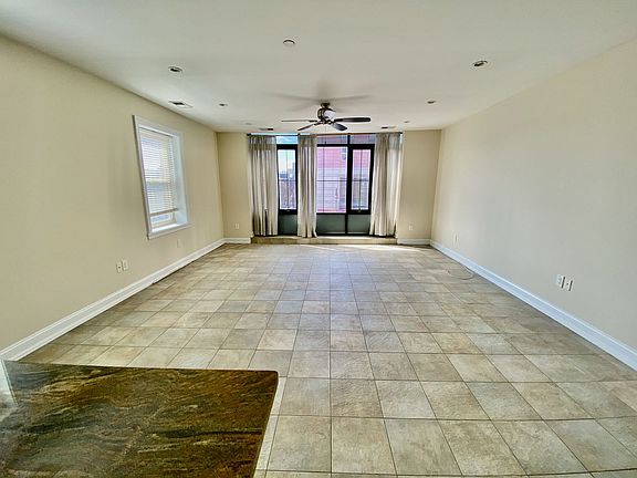 4th image of 425-427 S Broad St #1B-1BA-800SQFT