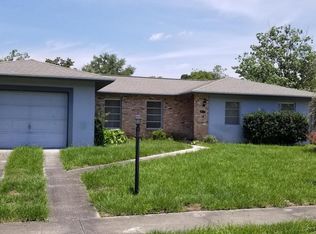 9113 N Lennox Ter, Citrus Springs, FL 34434