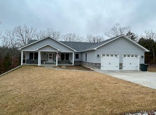 426 Easy St, De Soto, MO 63020