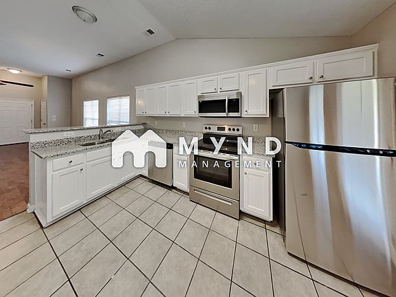 5th image of 2544 Boxford Ln