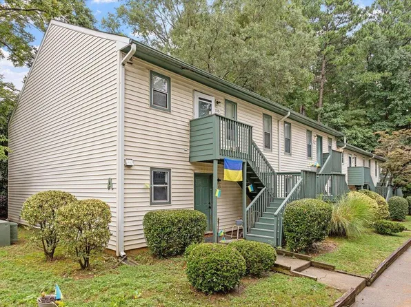 117 Ashley Forest Rd #A, Chapel Hill, NC 27514