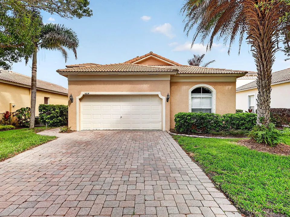 5614 Sunberry Cir