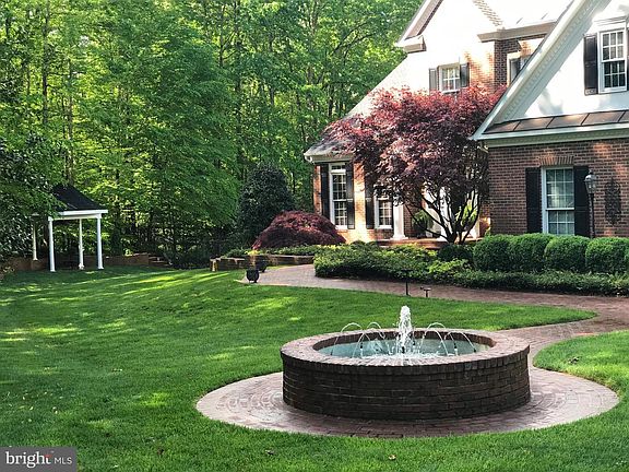 3rd image of 8180 Cottage Rose Ct