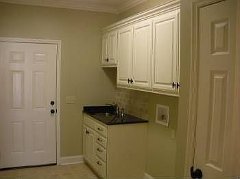 2nd image of 135 Old Hickory Dr