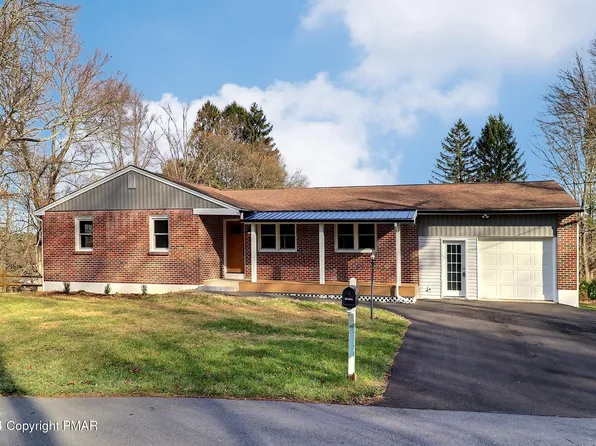 1206 Christopher St, Stroudsburg, PA 18360