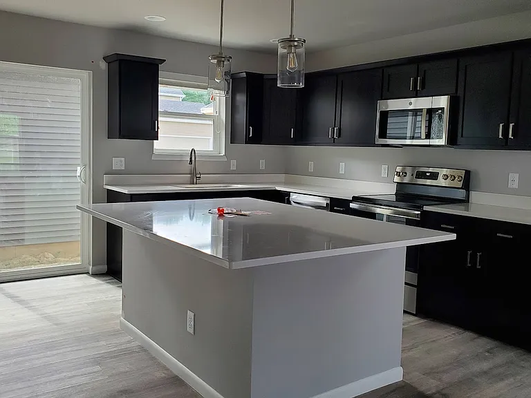 6180 Driscoll Dr — Photo 4