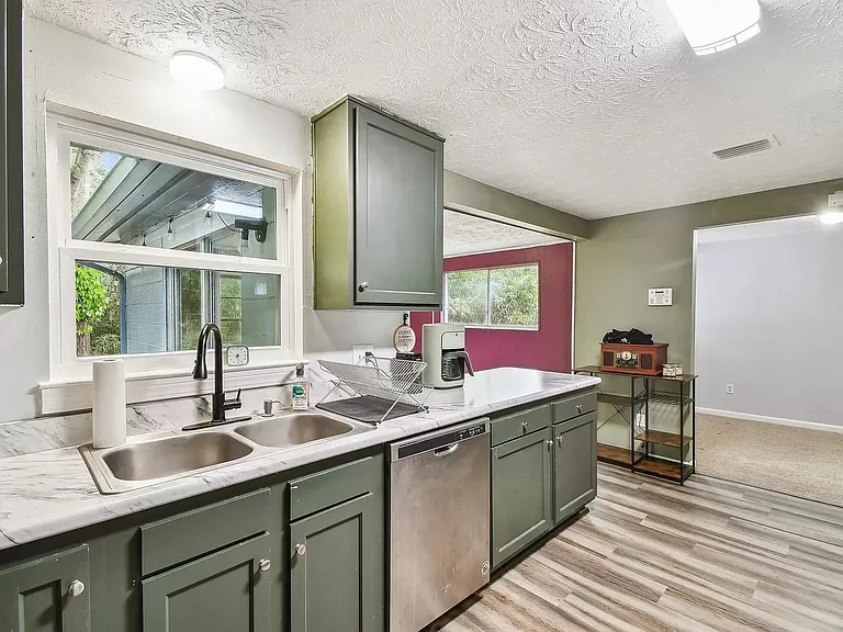 8657 Moss Haven Rd — Photo 8