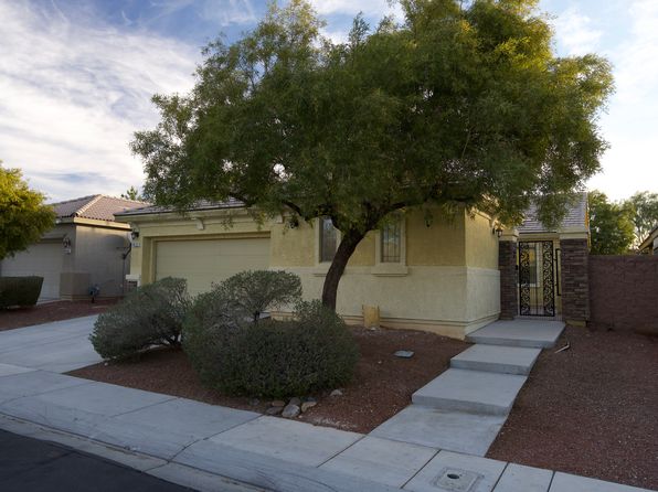 8132 Chimney Bluffs St