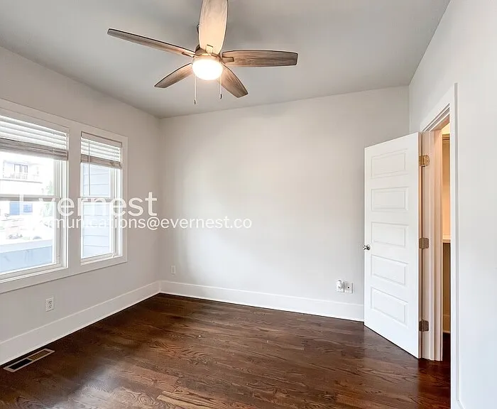 1003B Spain Ave — Photo 11