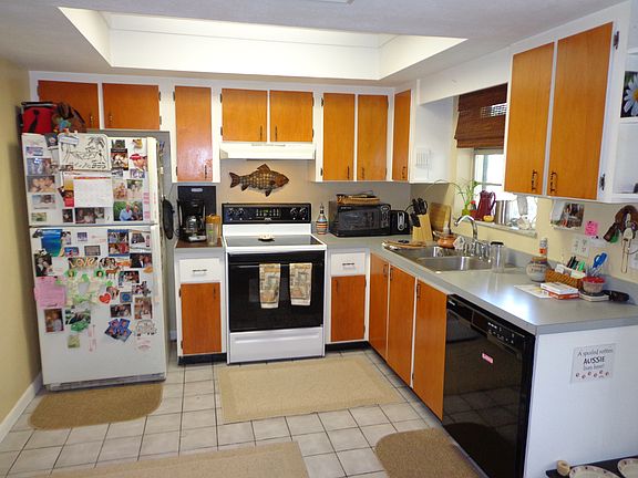 3rd image of 5617 SE Avalon Dr