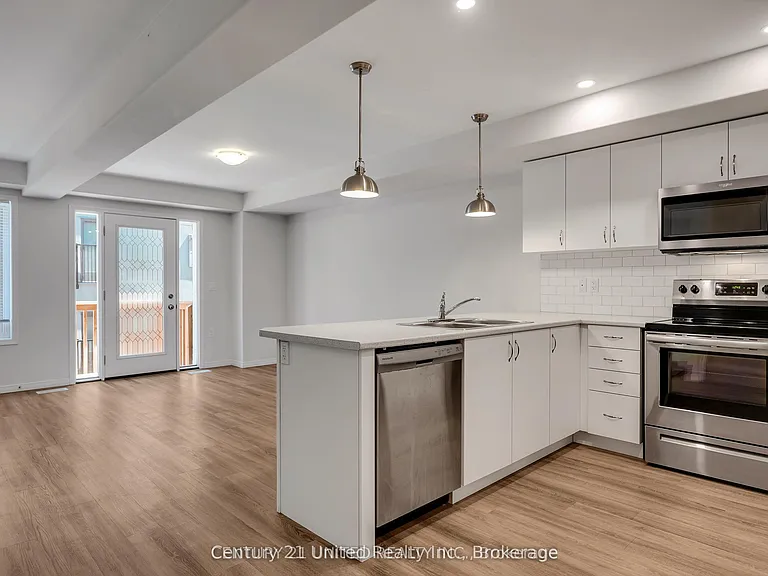 1630 Hetherington Dr #4 — Photo 8