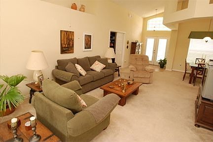 2nd image of 756 Kensington Gardens Ct