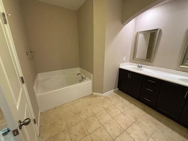 513 Durants Neck Ln — Photo 22