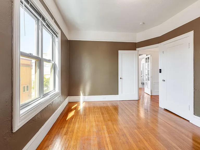 1805 International Blvd #3 — Photo 23